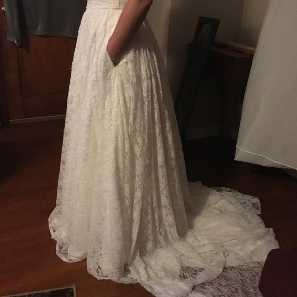 Wedding dress 💍👰🏻 - Picture 6 of 8